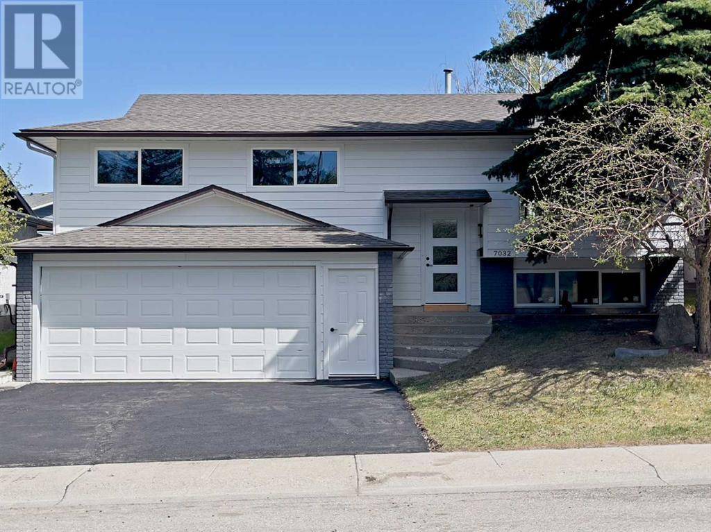 7032 78 Street NW, Calgary, AB T3B4H9