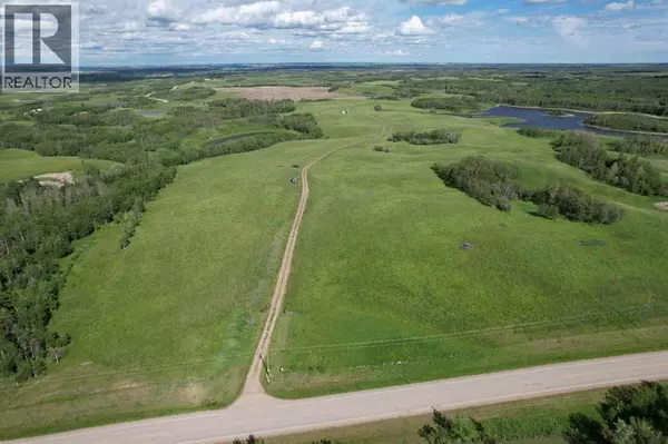 ON HIGHWAY 816, Rural Red Deer County, AB T4E0V5