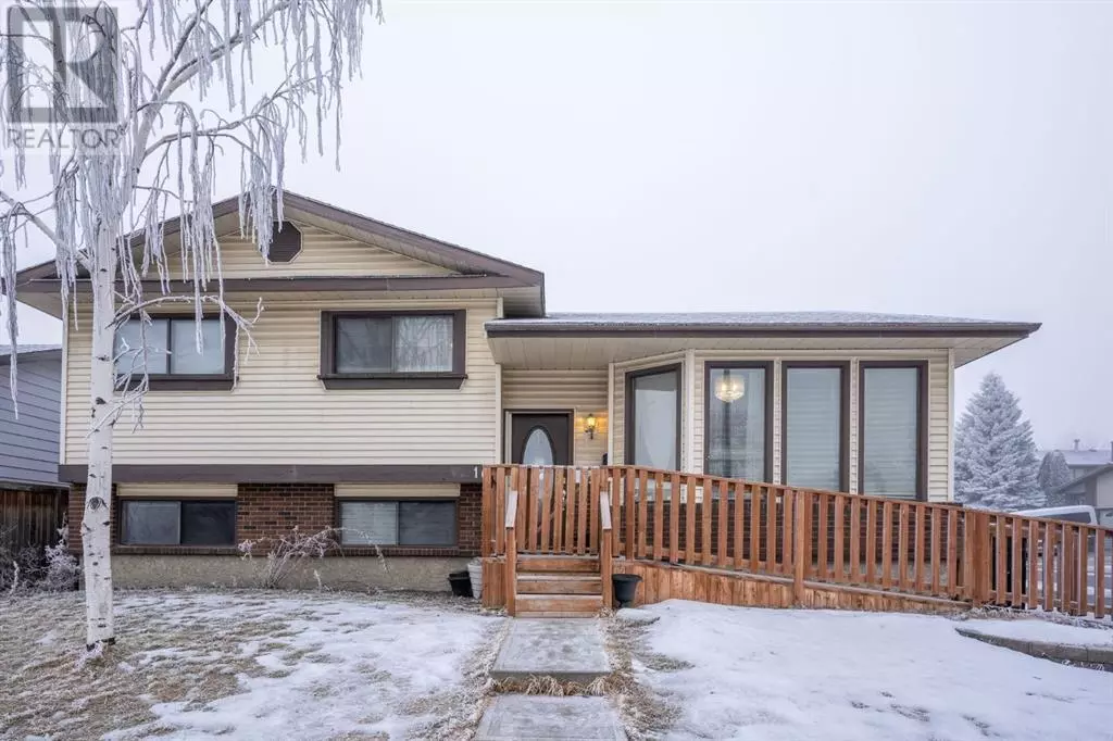 Calgary, AB T1Y5M9,163 Templeby Drive NE