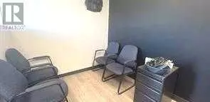 Calgary, AB T2A7V8,108 & 107, 3208 8 Avenue NE