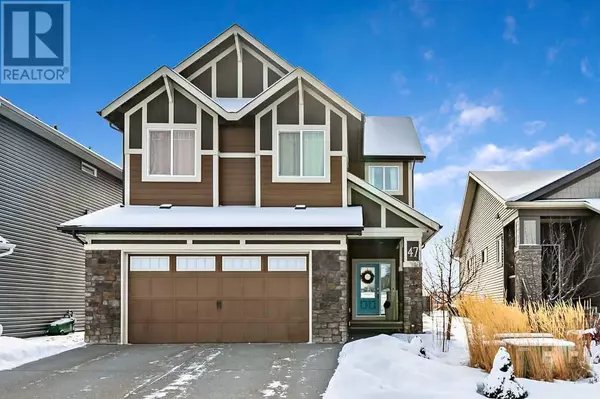 47 Mist Mountain Rise, Okotoks, AB T1S5R4