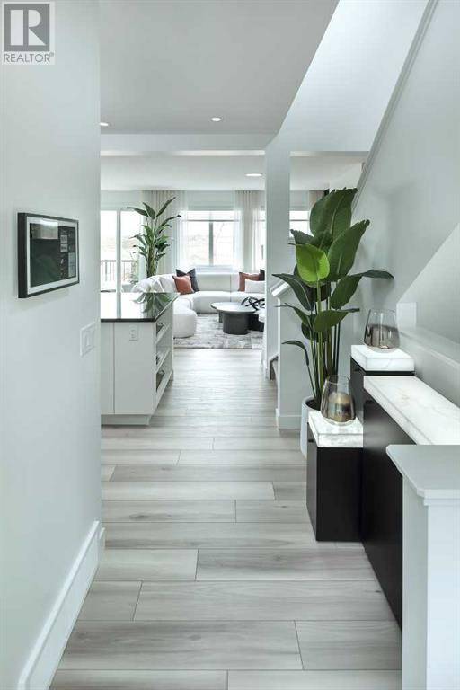 Calgary, AB T3M3X8,60 Magnolia Green SE