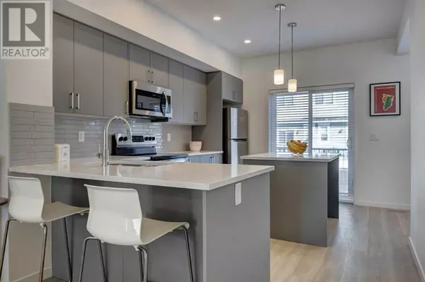 521 Copperstone Manor SE, Calgary, AB T2Z5G4