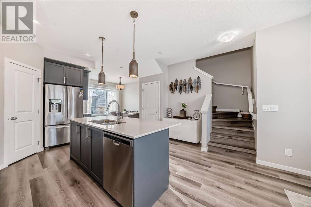 Chestermere, AB T1X2A4,488 West Lakeview Drive