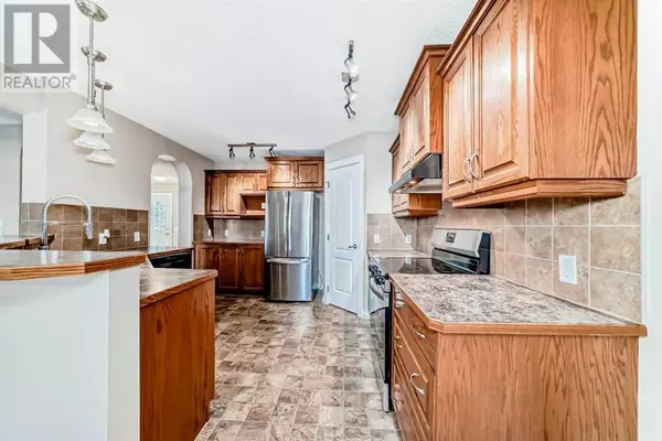 Chestermere, AB T1X0B5,108 SPRINGMERE Grove