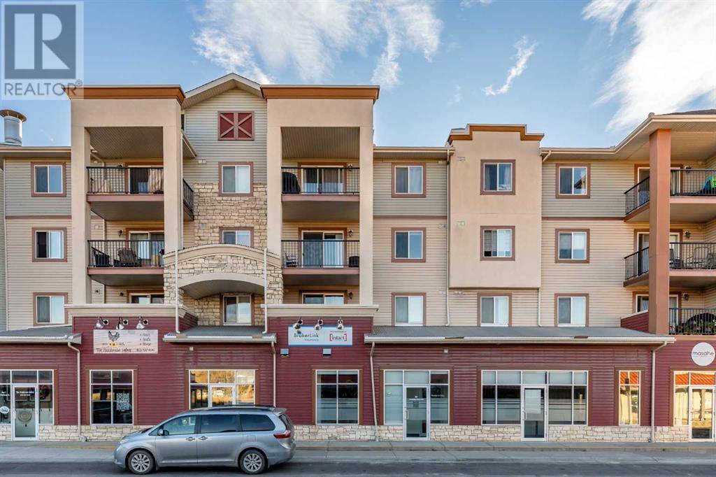 4, 505 Railway Street W, Cochrane, AB T4C2E2