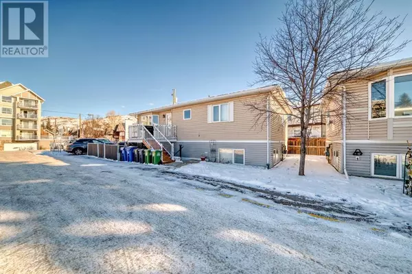 1, 116 First Street E, Cochrane, AB T4C1Z3