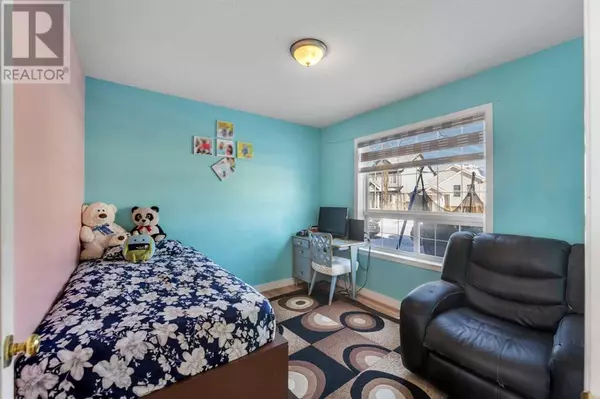 Calgary, AB T3J4M7,194 Saddlemead Green