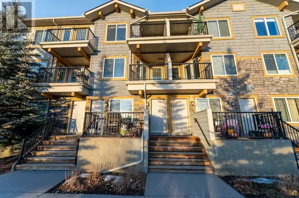 306 McKenzie Towne Lane SE, Calgary, AB T2Z4E8