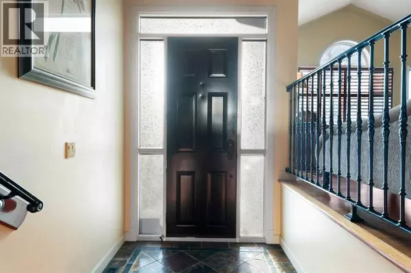 Calgary, AB T3B1E5,4744 Montalban Drive NW