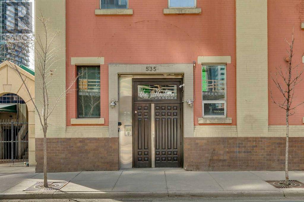 Calgary, AB T2K0A8,204, 535 10 Avenue SW