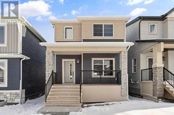 70 Versant View SW, Calgary, AB T2Y0X3