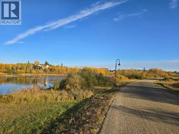 414 Sand Hills Drive, Rural Ponoka County, AB T4J0B3