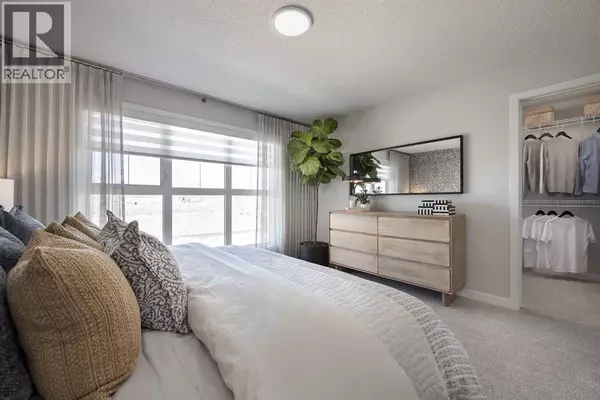 Calgary, AB T3M3X8,74 Magnolia Street SE