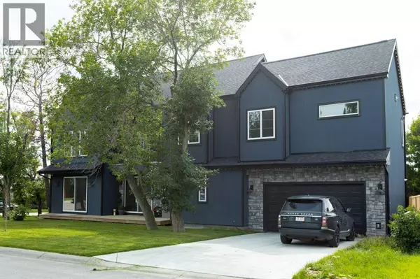 Airdrie, AB T4B0B4,116 Centre Avenue NE