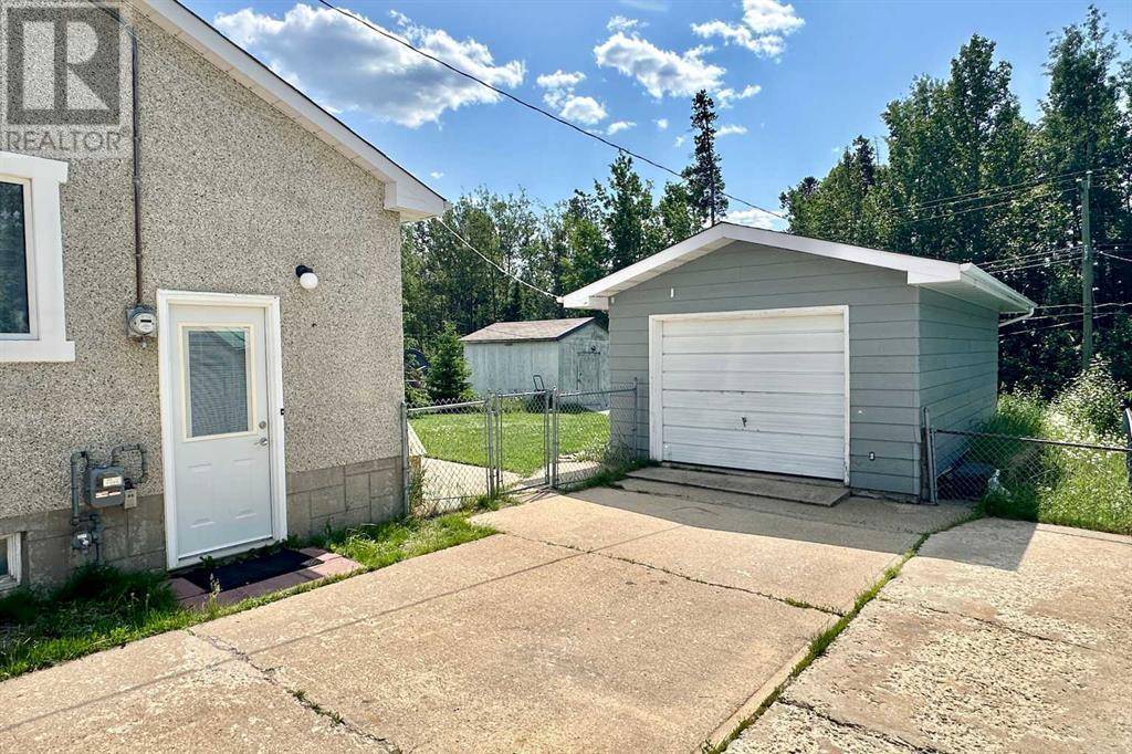 Swan Hills, AB T0G2C0,4823 Ravine Drive