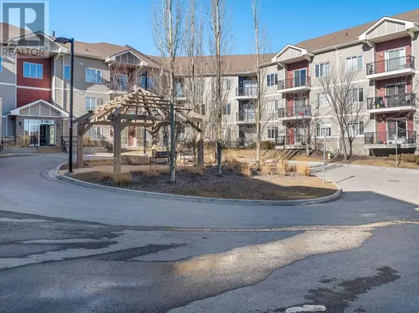 1108, 1540 Sherwood Boulevard NW, Calgary, AB T3R0k5