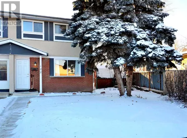 122 Pennsburg Way SE, Calgary, AB T2A2J5