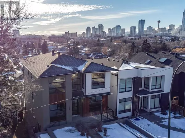 Calgary, AB T2E0M3,1007 DRURY Avenue NE