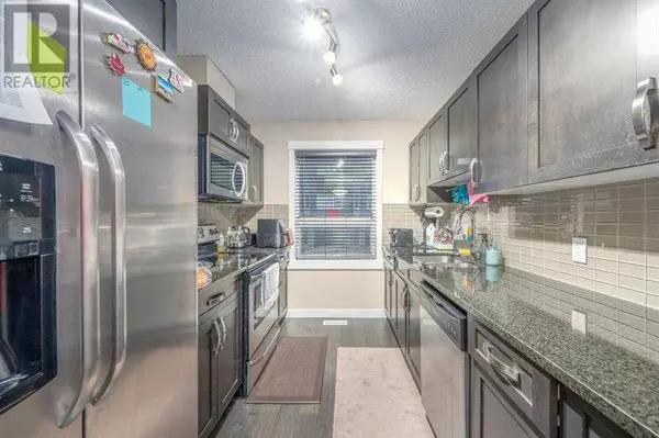 Calgary, AB T3K0W6,326 Covecreek Circle NE