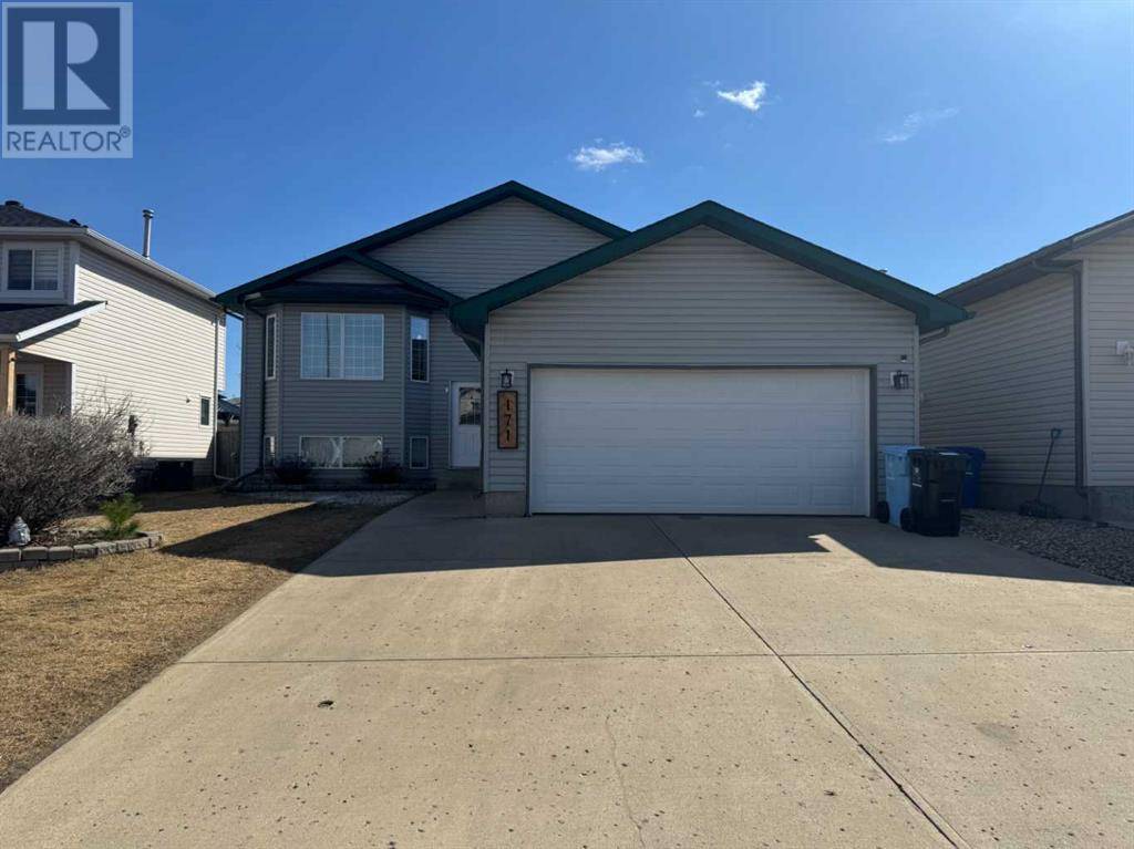 171 Laboucane Crescent, Fort Mcmurray, AB T9K2M1