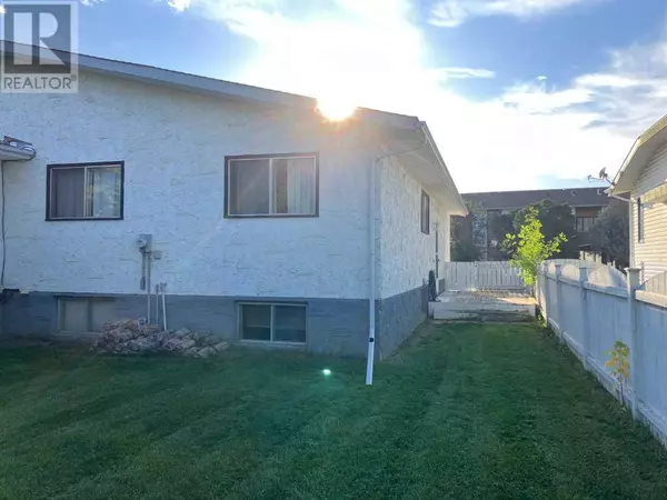 Peace River, AB T8S1A8,8005A 99 Street