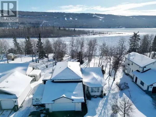 Peace River, AB T8S1W8,12717 92 Street