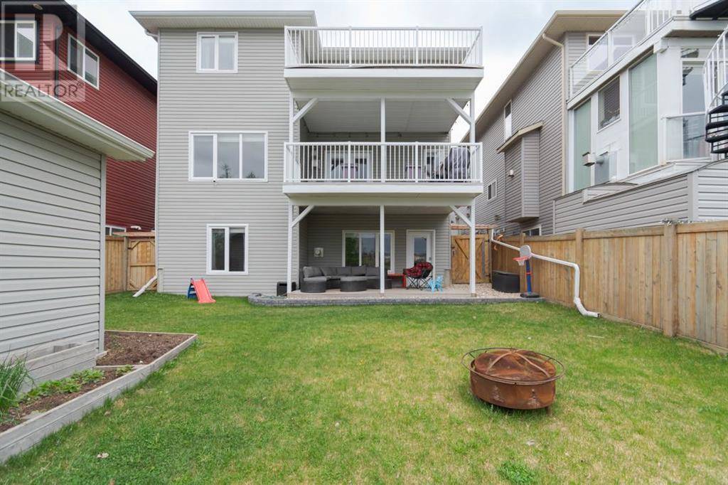 Fort Mcmurray, AB T9K0J2,419 Fireweed Crescent