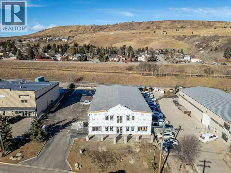 1, 38 Griffin Industrial Point E, Cochrane, AB T4C0A3