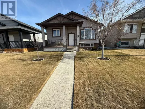 376 Thyrza Burkitt Link N, Lethbridge, AB T1K5M5