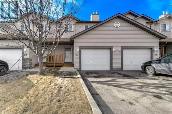 Airdrie, AB T4B4L2,30, 156 Canoe Drive SW