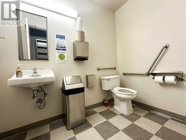 Grande Prairie, AB T8X5Z3,11417 91 Avenue