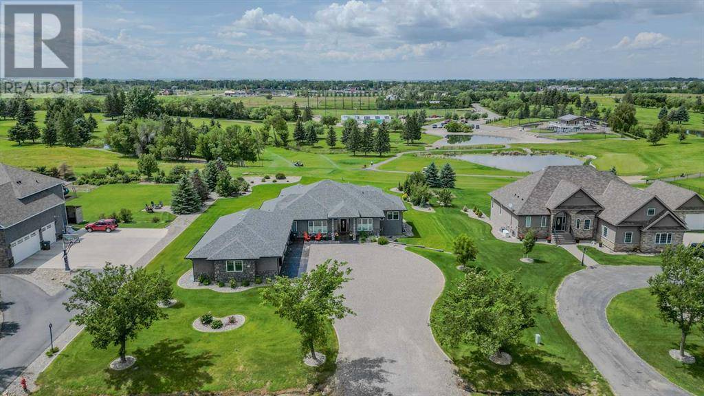 28 Cobblestone Lane, Raymond, AB T0K2S0