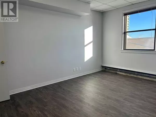 Calgary, AB T2G1H2,102, 122 17 Avenue SE