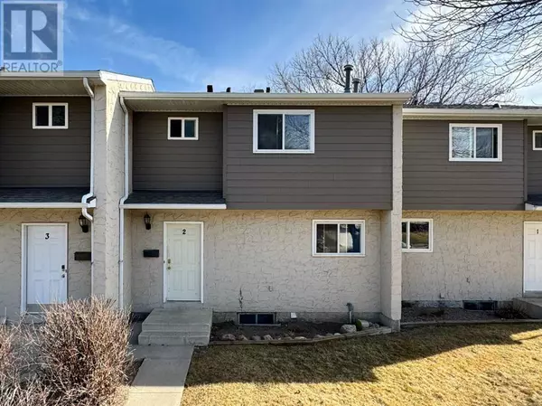 2, 65 Lafayette Boulevard W, Lethbridge, AB T1K3Y4