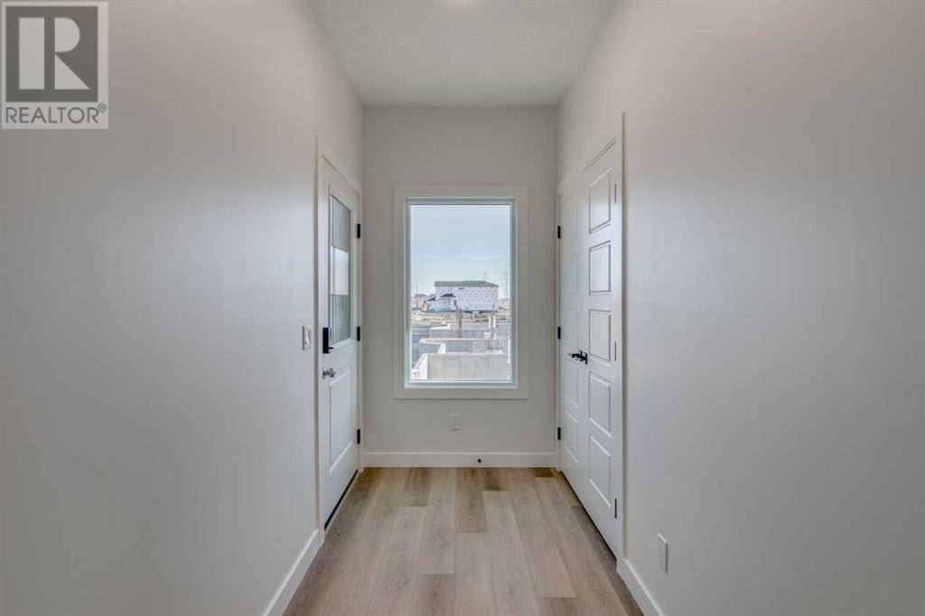 Chestermere, AB T1X2X2,205 Dawson Wharf Road