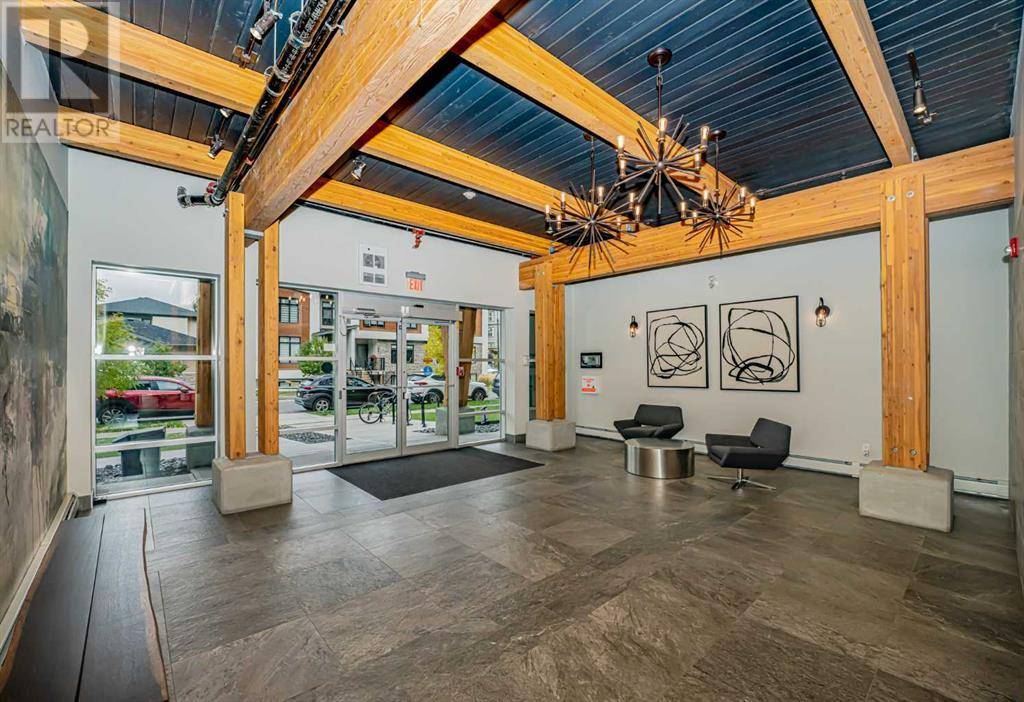 Calgary, AB T3E8A9,3415, 95 Burma Star Road SW