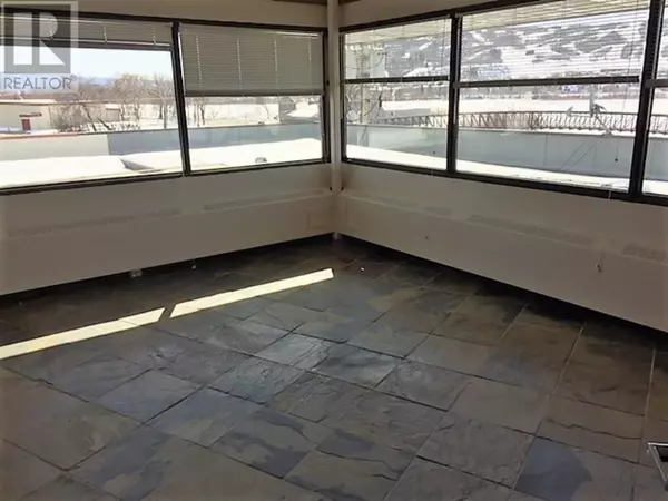 Peace River, AB T8S1S6,300, 10011 102 Avenue