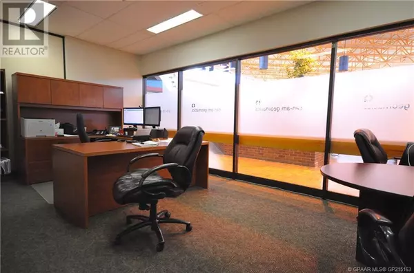Grande Prairie, AB T8W2J7,106, 11039 78 Avenue