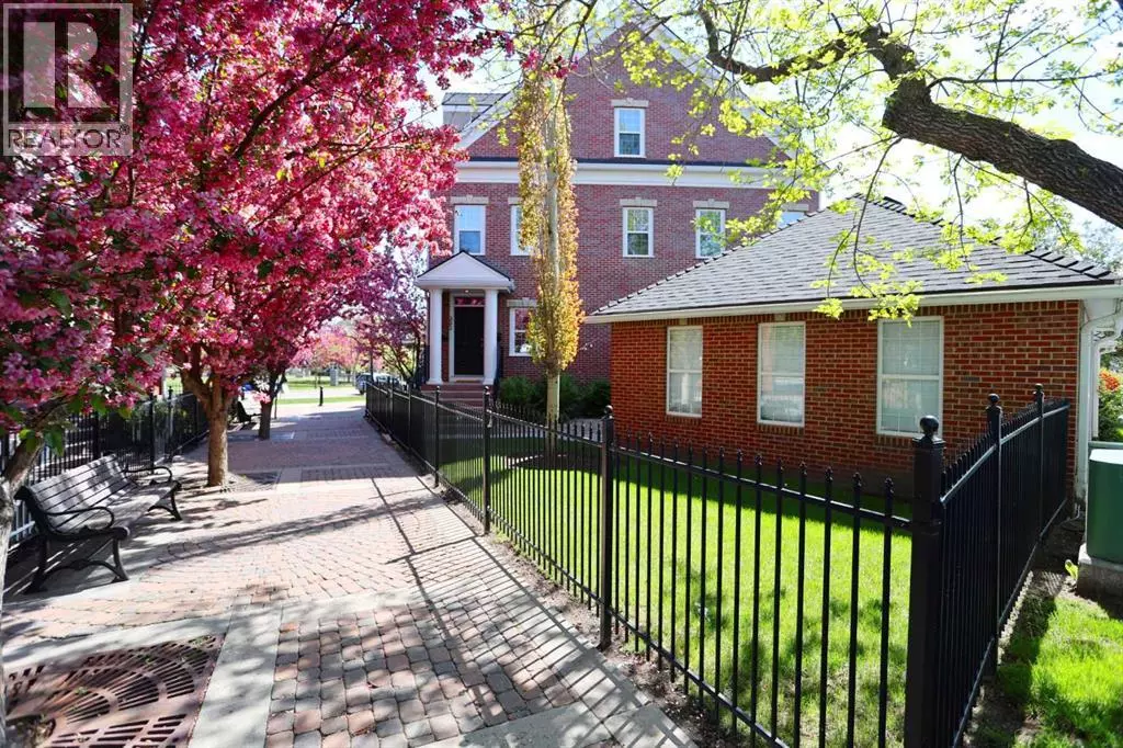 Calgary, AB T2T6B3,300 Garrison Square SW