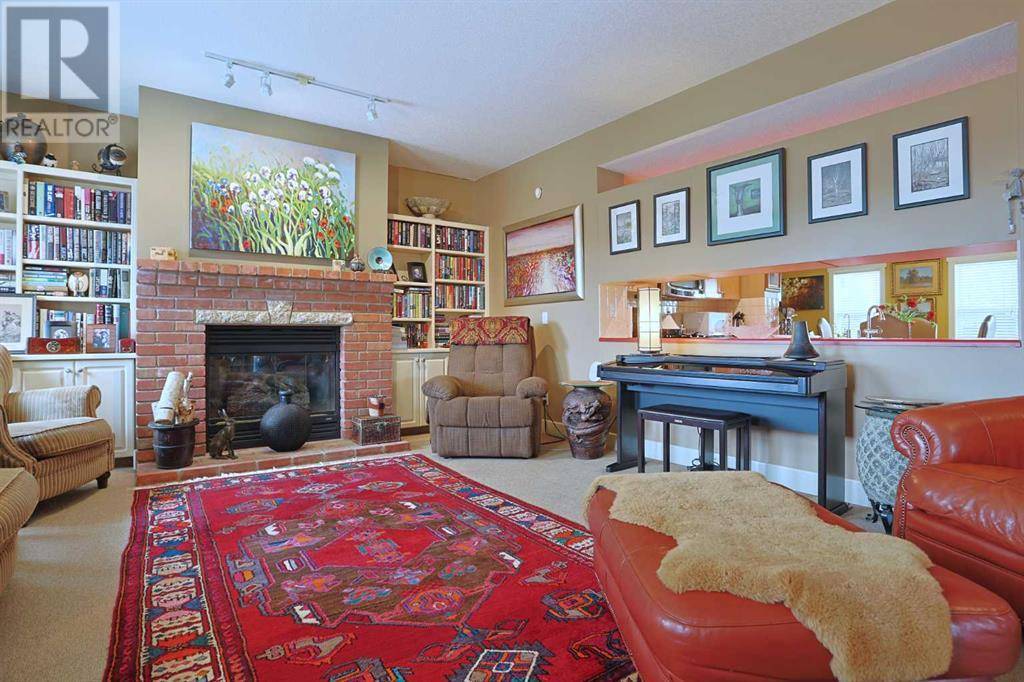 Calgary, AB T2T6B3,300 Garrison Square SW