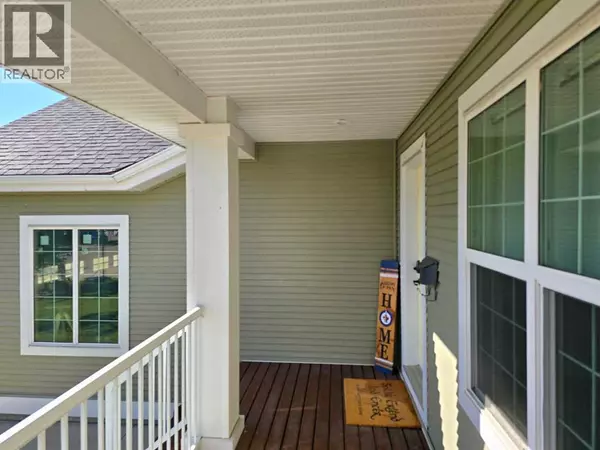 Lacombe, AB T4L0C3,7128 Henner's Road