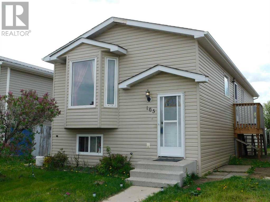 165 upland Boulevard, Brooks, AB T1R0R1