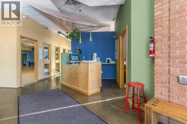 Strathmore, AB T1P1K2,137 Second Avenue