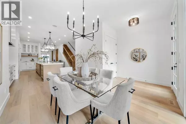 Calgary, AB T2T1N7,2204 29 Avenue SW