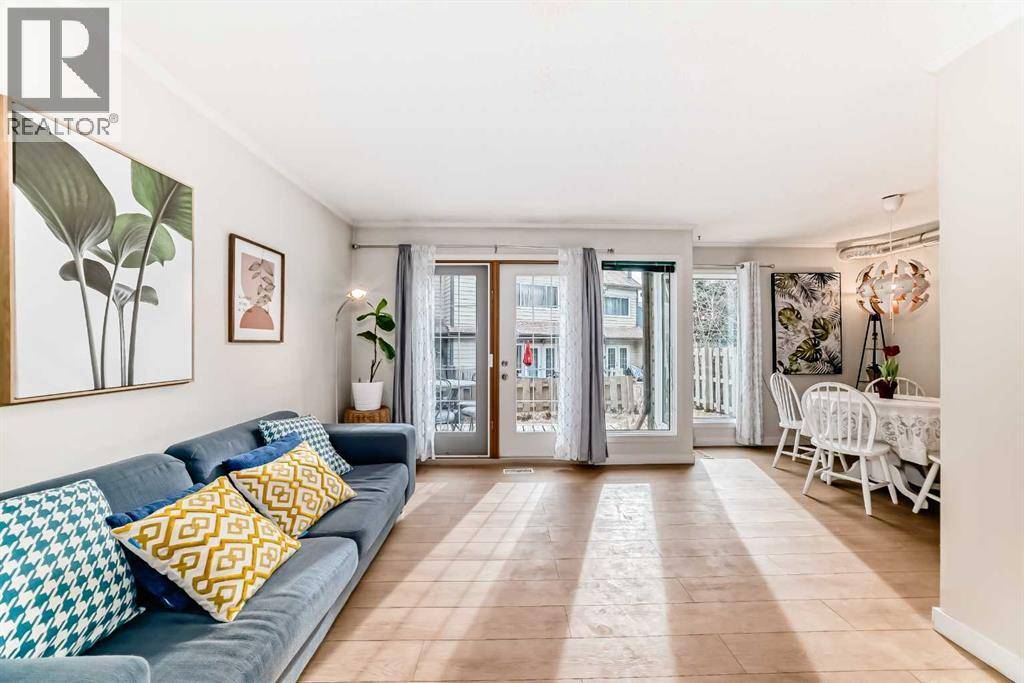 3, 95 Grier Place NE, Calgary, AB T2K5Y5