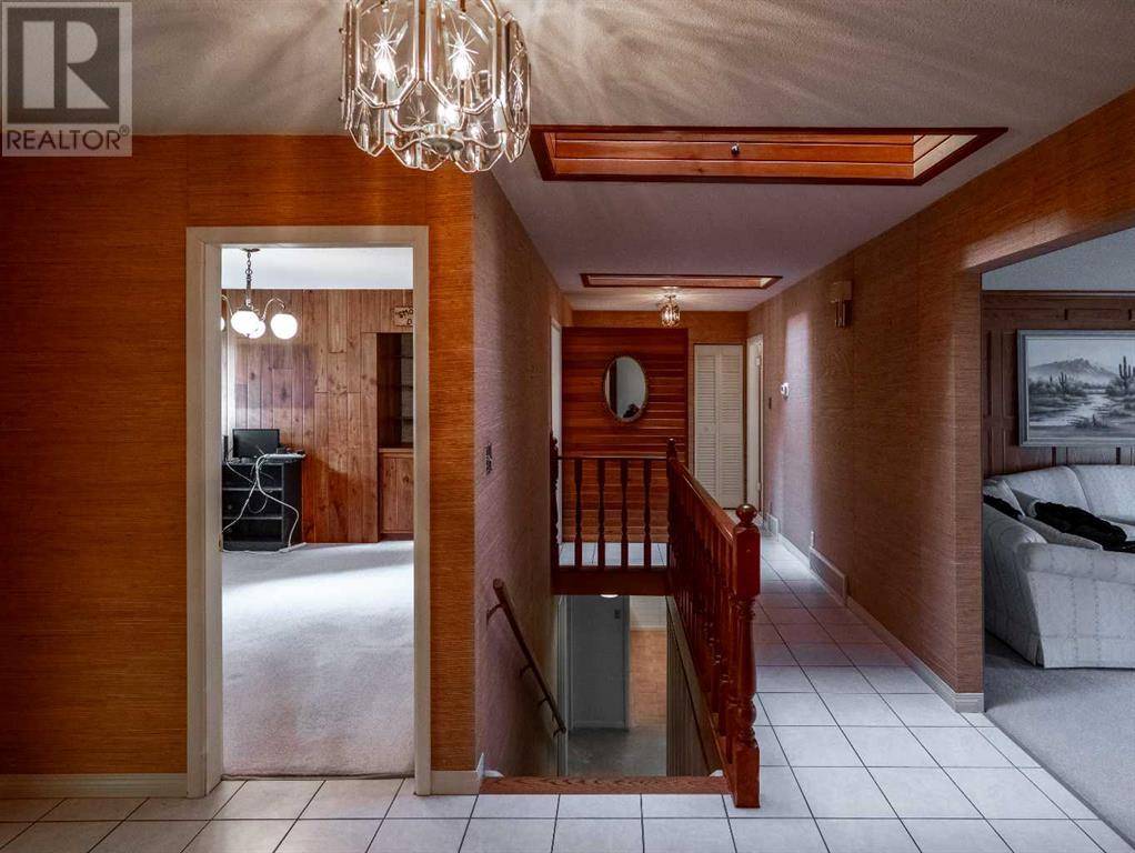 Lethbridge, AB T1K1W8,1922 15 Street S