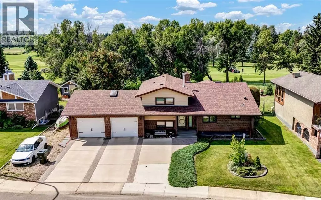 Medicine Hat, AB T1B2A4,19 Clematis Court SE