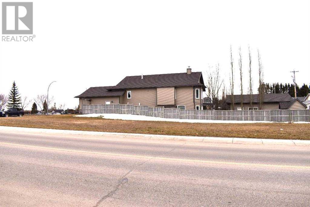 Strathmore, AB T1P1K8,226 Parkview Estates