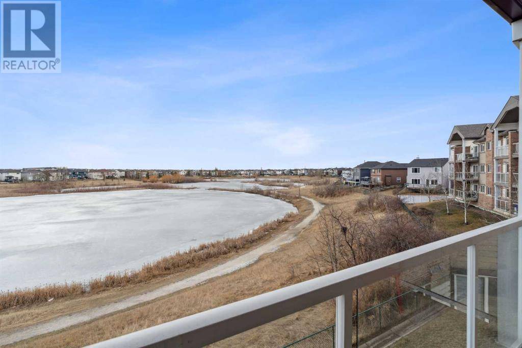 Calgary, AB T3J0K9,212, 92 Saddletree Court NE